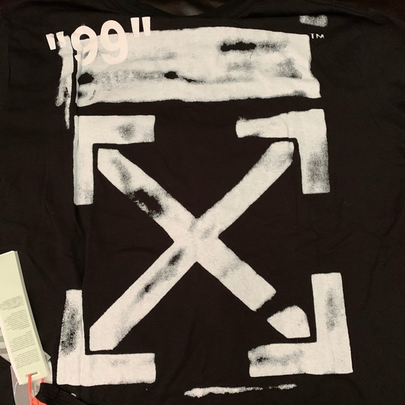 Brand “OFF WHITE” Men’s size Large Tee. Brand new! - Picture 3 of 3